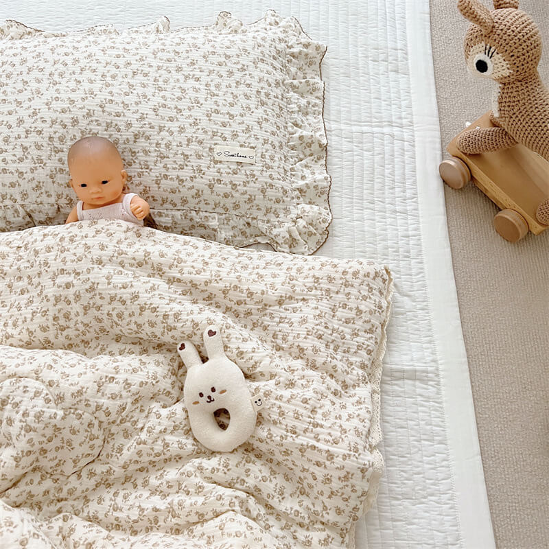 Cotton Toddler Quilt and Pillow Set