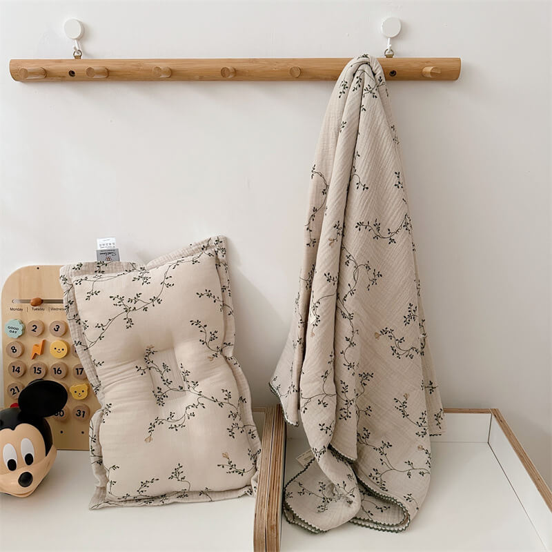 Cotton Muslin Blanket with Pillow Set